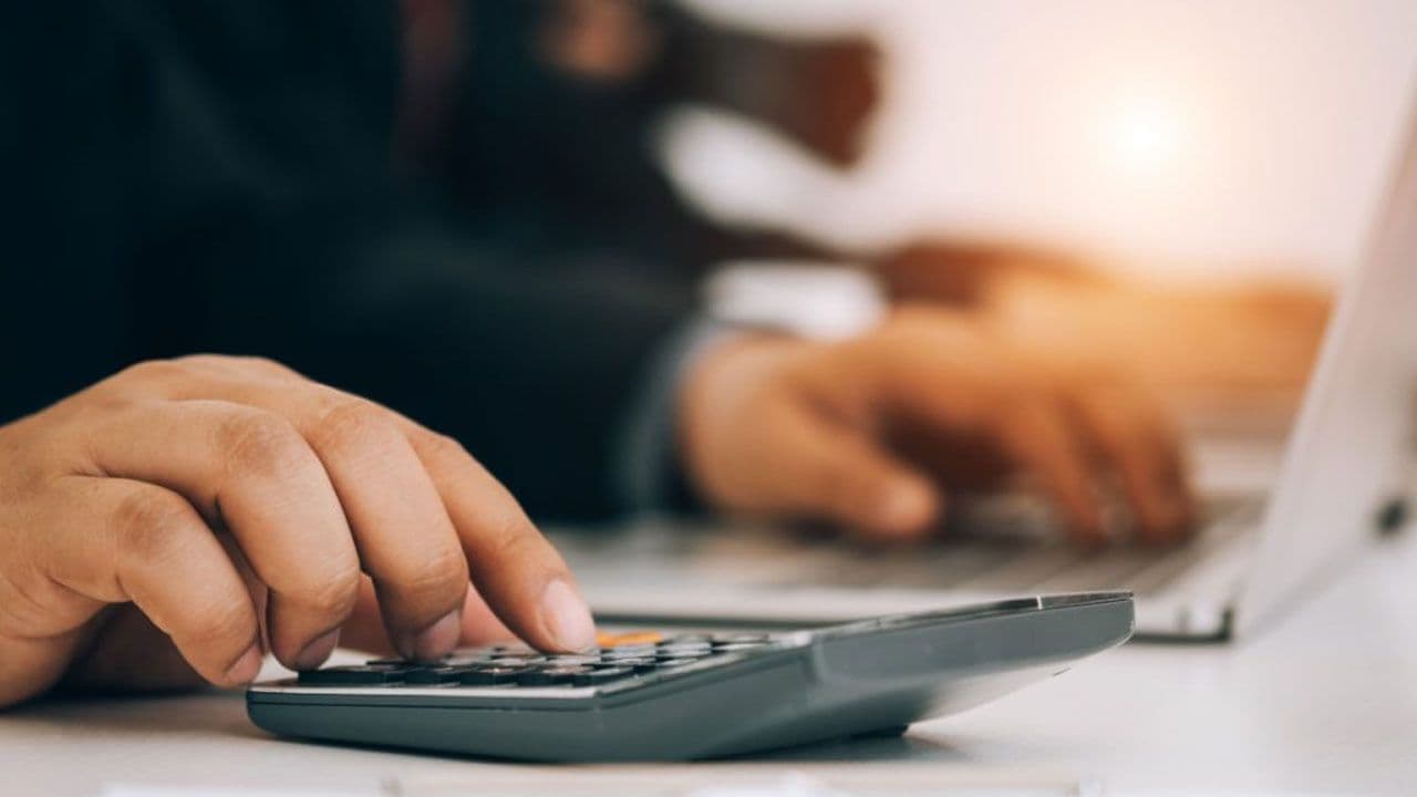 Gratuity After Resignation in UAE 2026 – Rules, Calculation & Eligibility Guide