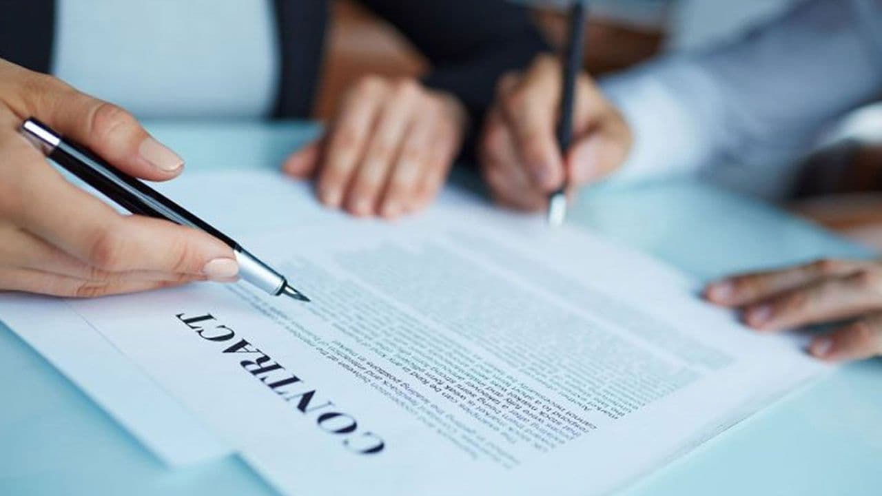 What is Limited vs Unlimited Contracts in UAE